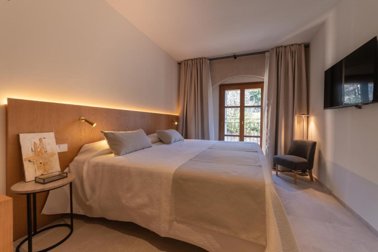 Nema Boutique & 4*